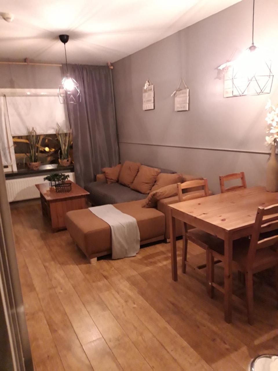 Hotel Velsen 에이모이덴 외부 사진